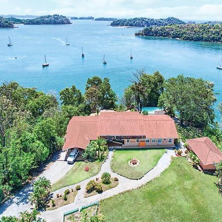 Gone Fishing Panama Resort Бока-Чика Экстерьер фото