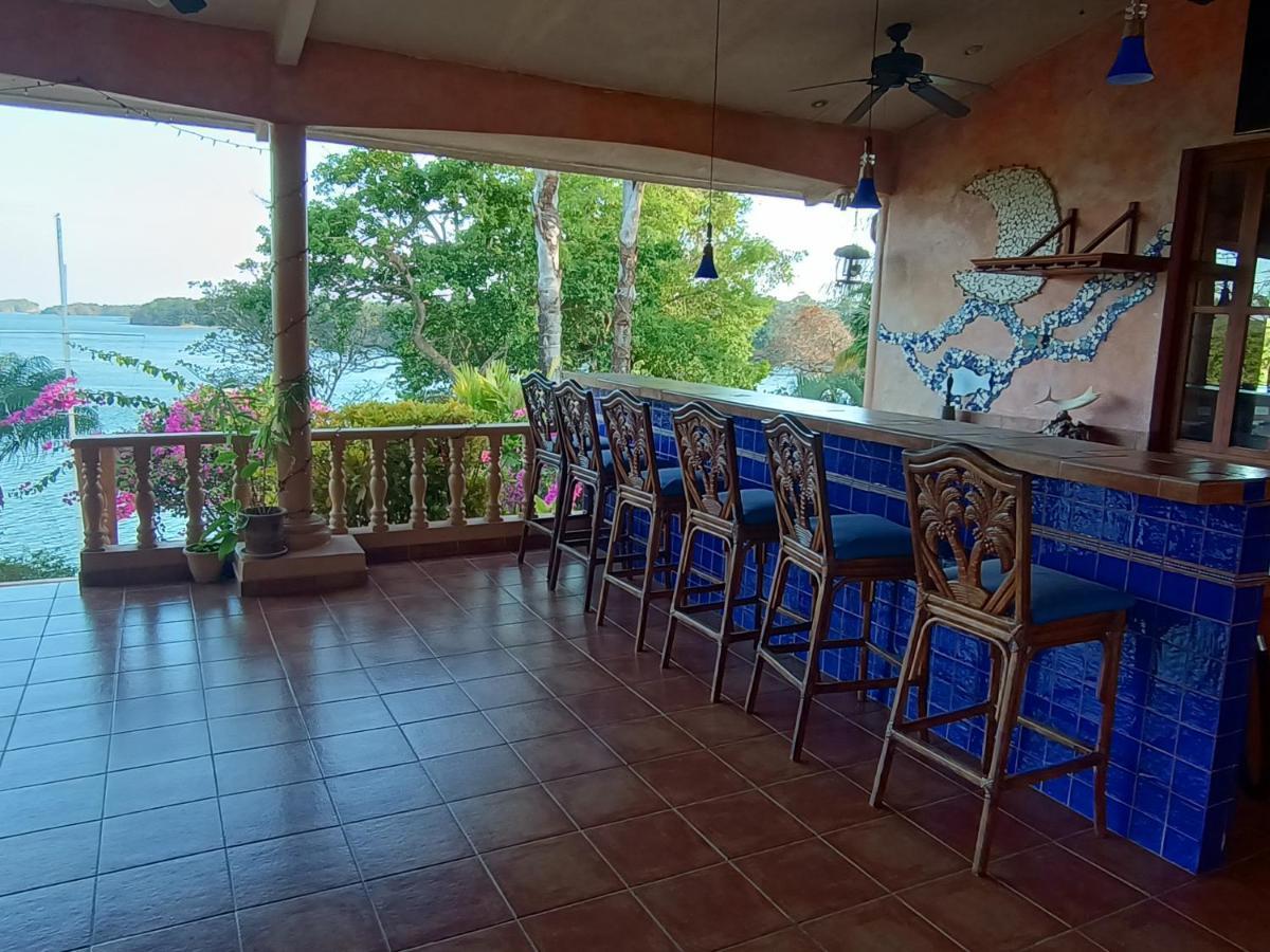Gone Fishing Panama Resort Бока-Чика Экстерьер фото